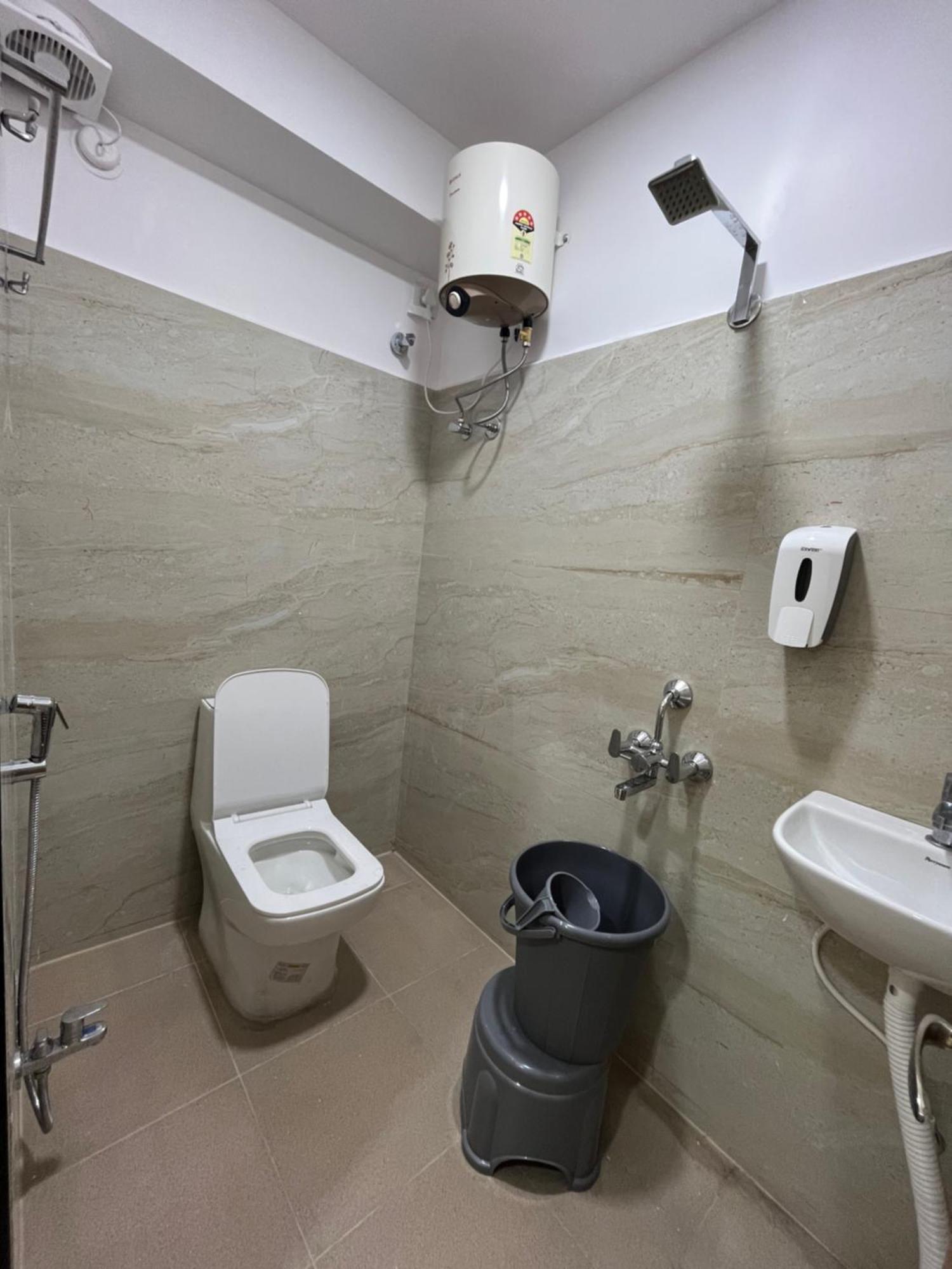 Hotel Elite Swagath Grand Hyderabad Esterno foto