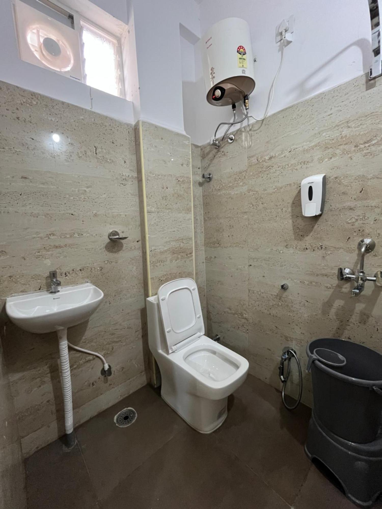 Hotel Elite Swagath Grand Hyderabad Esterno foto
