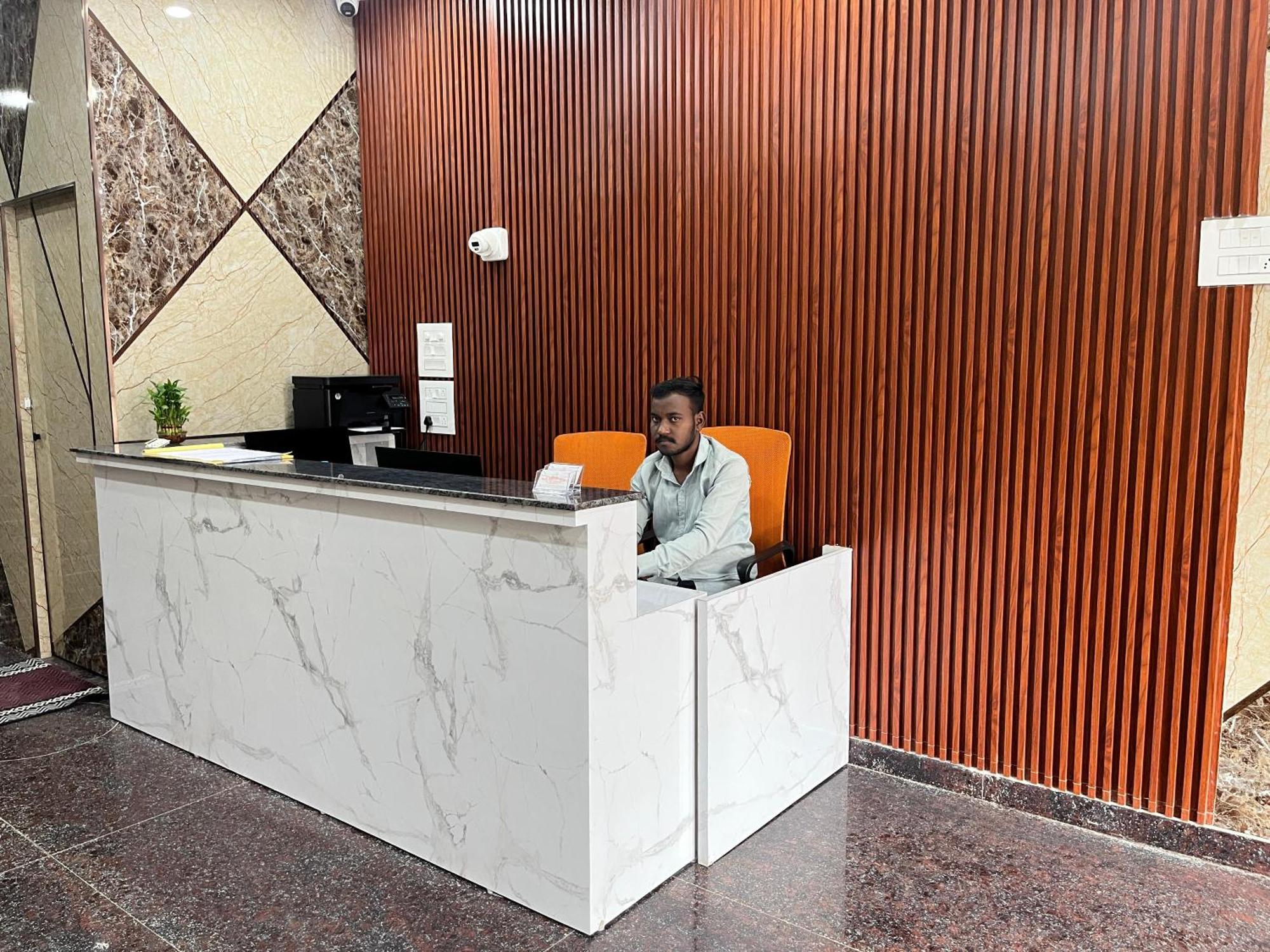 Hotel Elite Swagath Grand Hyderabad Esterno foto